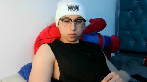 Thomas online show from March 3, 4:08 am