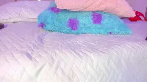 Rousse  online show from October 24, 9:48 pm