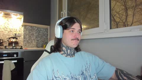 _torfin_ online show from January 12, 4:21 am