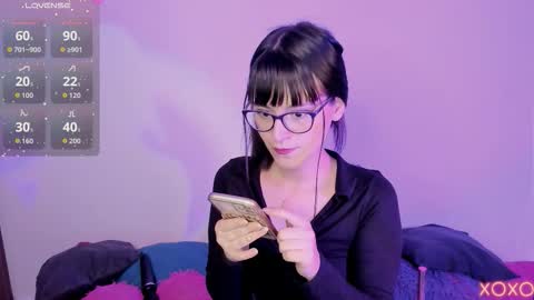     online show from March 11, 3:42 am