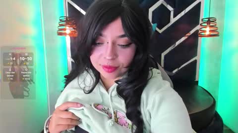   Vermeil   online show from November 4, 7:37 pm