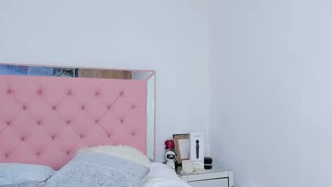 Violeta online show from February 22, 5:12 am