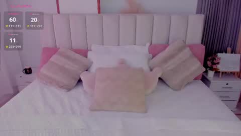 Ximena  online show from August 5, 2:03 pm