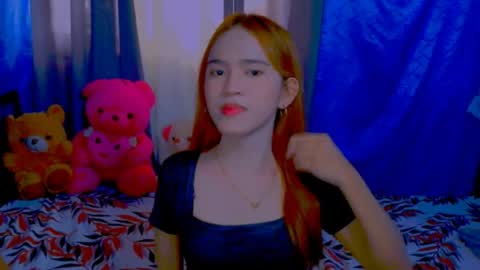 _xxlilly online show from May 20, 7:16 am