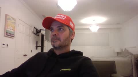 Zeus online show from January 8, 1:32 am