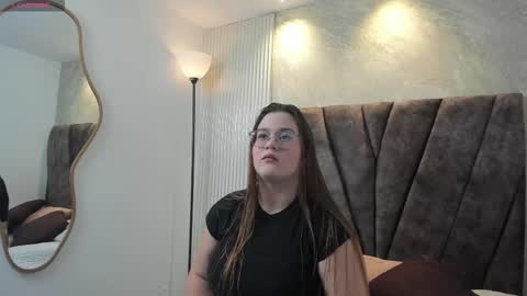 zoe online show from January 19, 11:53 am