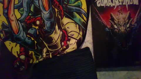 A Bored Dragon online show from March 6, 1:16 am