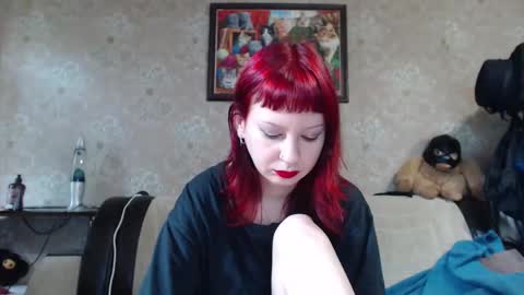 Snapshot of a_damn_good_coffee chatting on October 8, 11:49 am a_damn_good_coffee online show from October 8, 11:49 am