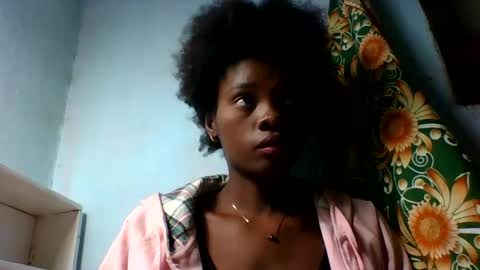 aadienne online show from June 7, 7:52 pm