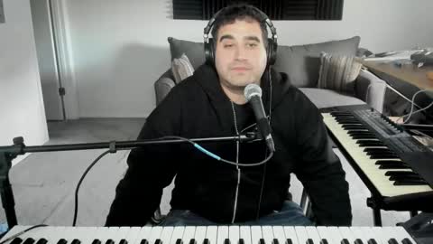 Aaron online show from November 1, 8:19 pm