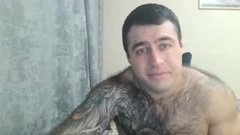 Davin tayl online show from September 22, 5:28 pm