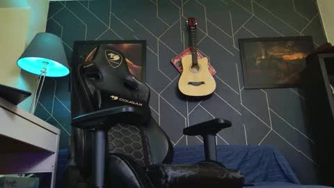 Aaron online show from March 12, 6:11 pm