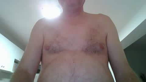 Aaron online show from February 7, 7:17 pm