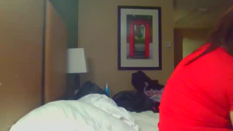 aaronprezent online show from November 5, 10:39 am