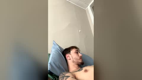 aazdaan online show from April 1, 8:28 pm