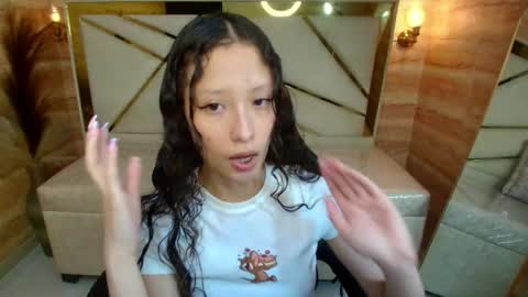 Abby  online show from May 4, 12:33 pm