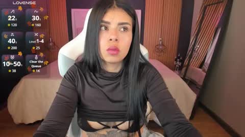 Snapshot of abby_fox7 chatting on October 15, 7:37 pm abby_fox7 online show from October 15, 7:37 pm