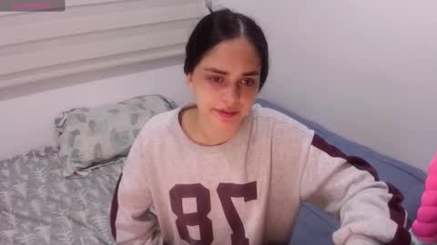 Snapshot of abby_jensen chatting on October 13, 3:30 am abby jense online show from October 13, 3:30 am