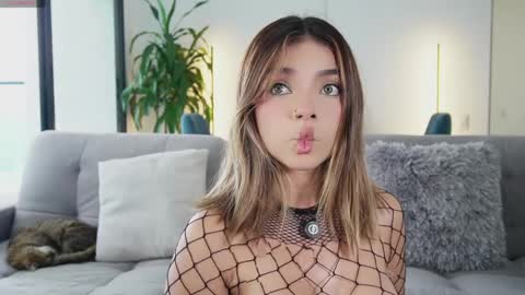 abby_john online show from April 9, 2:56 pm