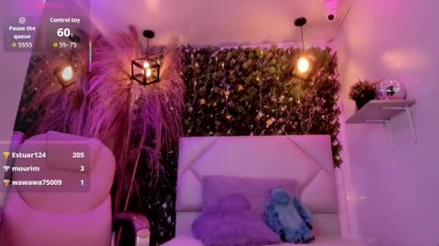 ABBY online show from January 14, 6:16 pm