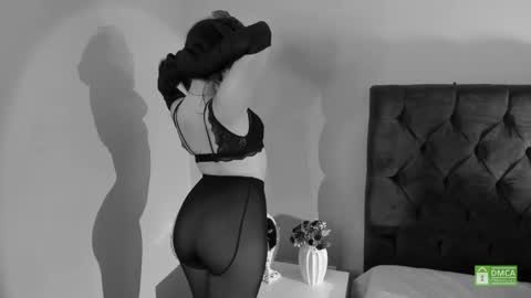 INSTAGRAM abby hall82 online show from October 17, 11:31 pm