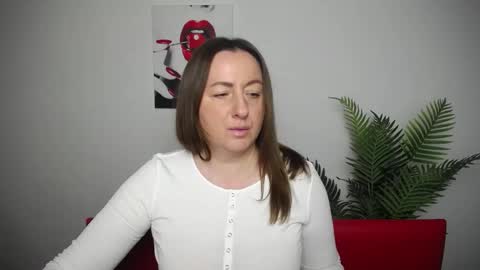 abbytaylorr online show from January 9, 7:14 am