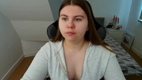 abbyvibe online show from April 10, 10:20 am