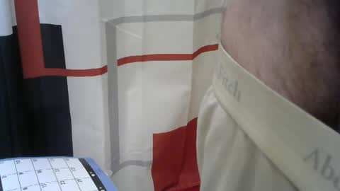 AbercrombieGuy22 online show from July 20, 4:37 am
