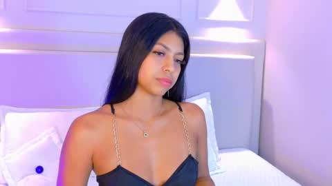 abiehils online show from October 27, 11:21 am