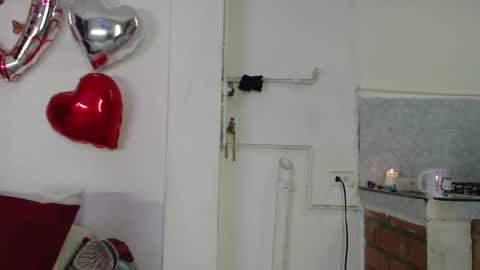 Snapshot of abigail_jhonss chatting on February 22, 1:11 am abigail_jhonss online show from February 22, 1:11 am