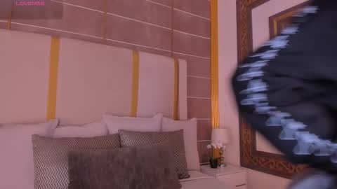    online show from January 12, 12:06 am