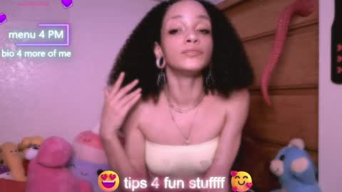 Peach online show from May 6, 4:07 am