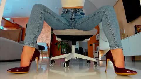 Ada   online show from February 9, 9:02 am