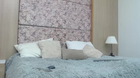 adam_piarse online show from February 20, 12:18 pm