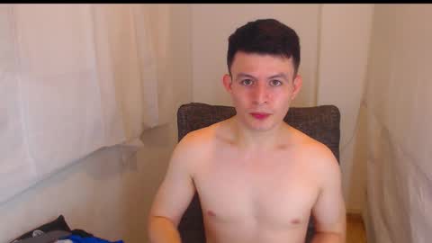 adam_sinclair online show from January 15, 12:52 am