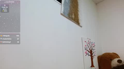 ADAMS Y NIKI online show from February 13, 7:35 am