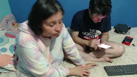 Adan and Eva online show from May 23, 1:45 am