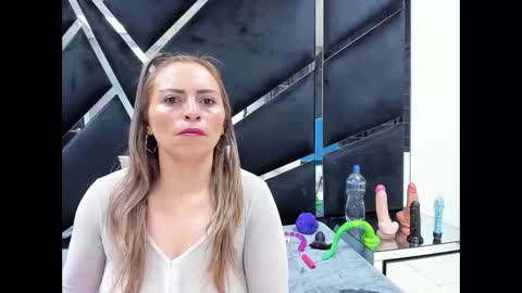 adara online show from February 26, 2:41 am