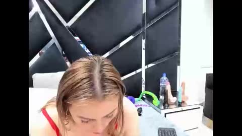 adara online show from March 5, 3:08 am