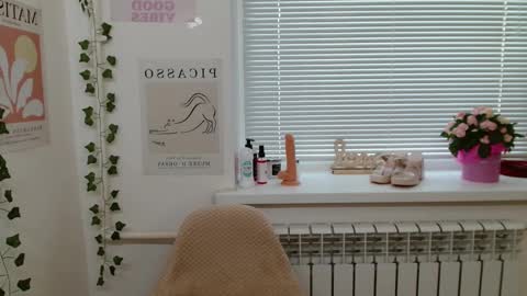 Adele online show from February 16, 1:05 pm