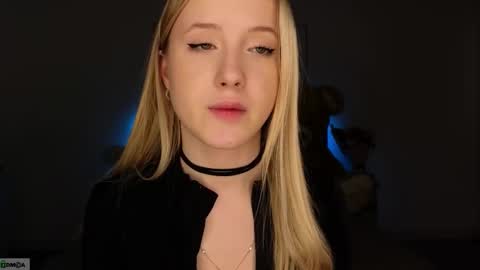 Adele online show from February 14, 10:12 pm