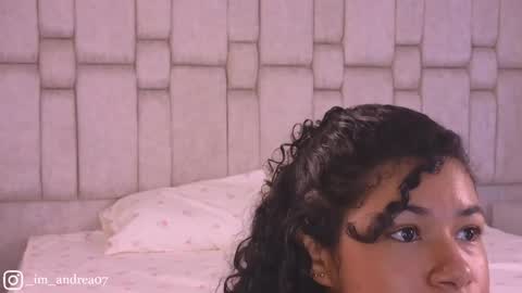 Andrea online show from April 9, 12:11 pm