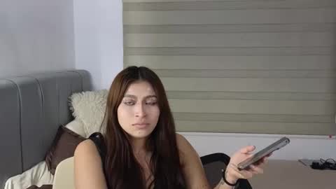 Snapshot of adelein_foxxx chatting on October 22, 11:50 pm adellein foxx online show from October 22, 11:50 pm