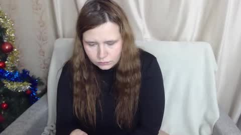 adelinalawson online show from February 5, 6:59 pm