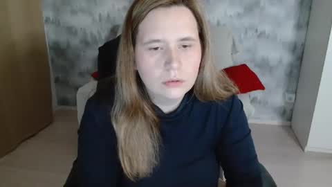 adelinalawson online show from April 21, 11:28 am