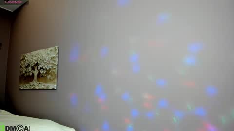 Snapshot of adeline_perle chatting on October 10, 1:22 am Adeline Perle online show from October 10, 1:22 am