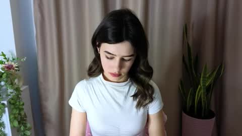 Adellyy online show from March 18, 10:54 am