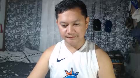 adorableasianboy online show from January 15, 9:18 am