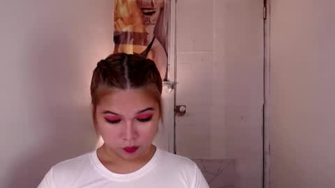adorabletsforyouxx online show from September 9, 5:57 pm