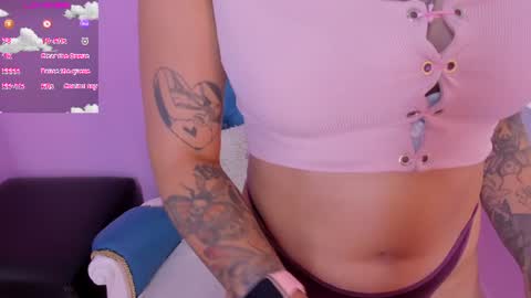 adri_tatto_ online show from July 25, 5:00 pm
